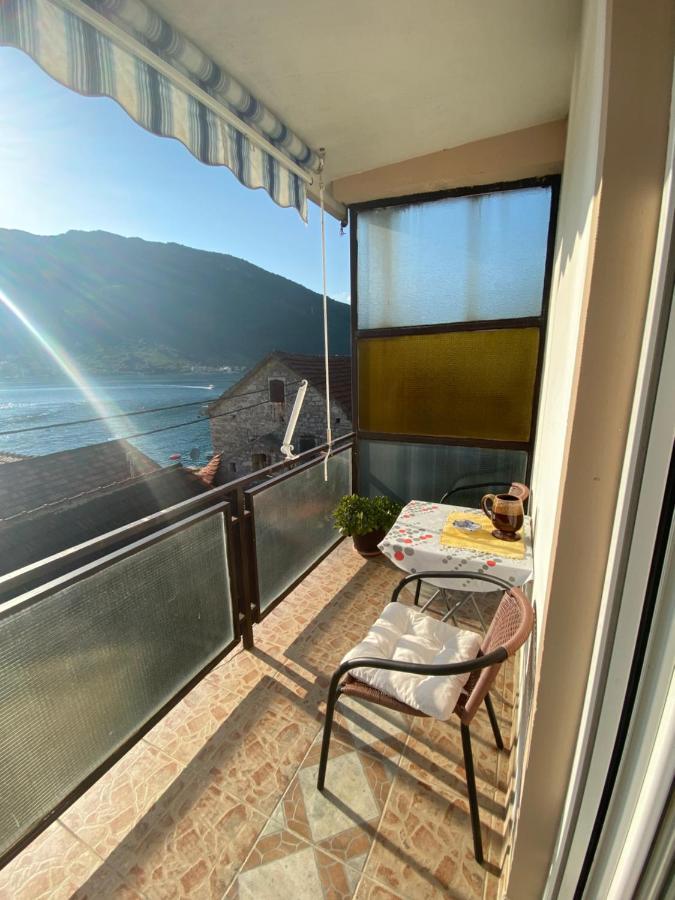 Apartments Vucinovic Тиват Экстерьер фото